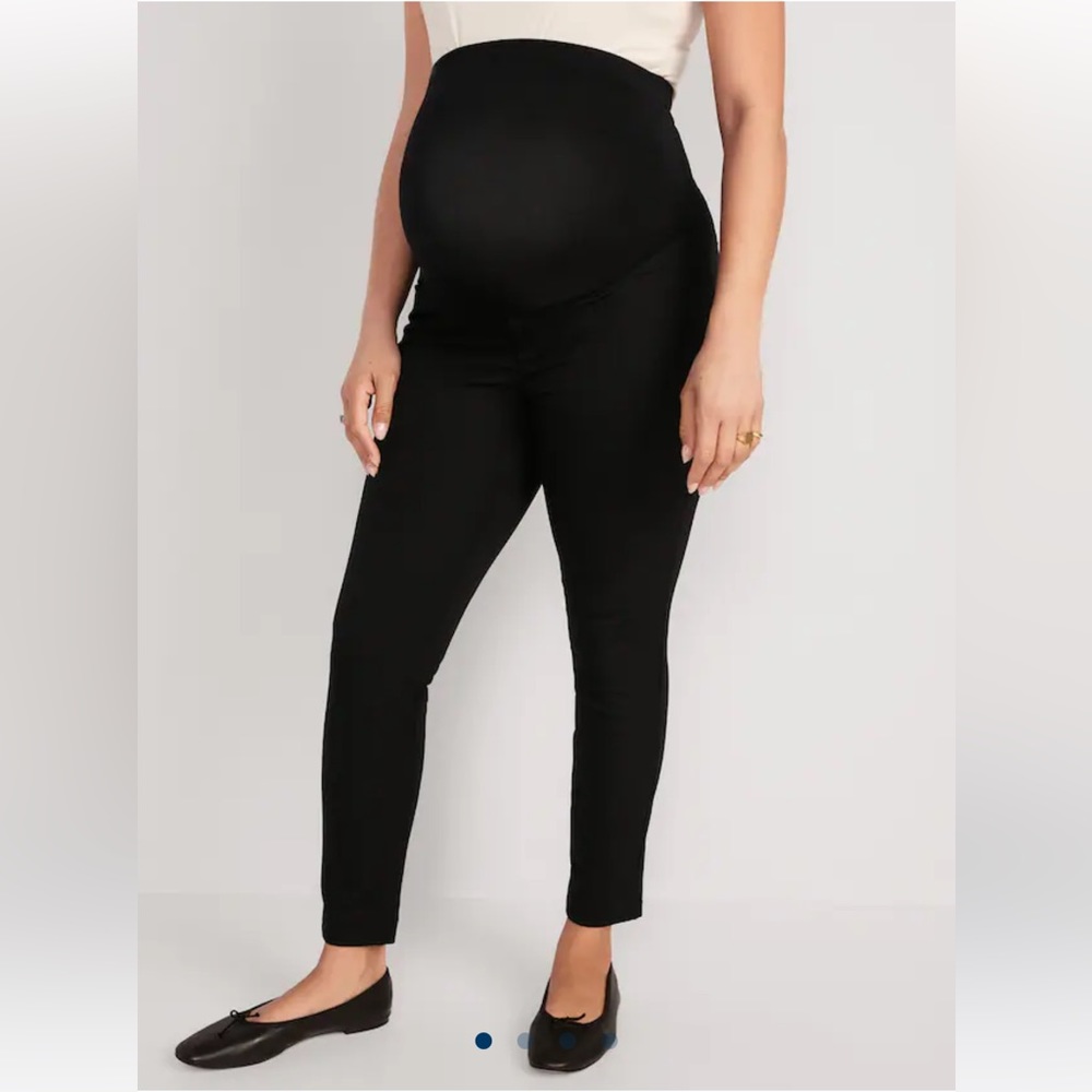 Old Navy Black Maternity Full-Panel Pixie Ankle Pants Size 8